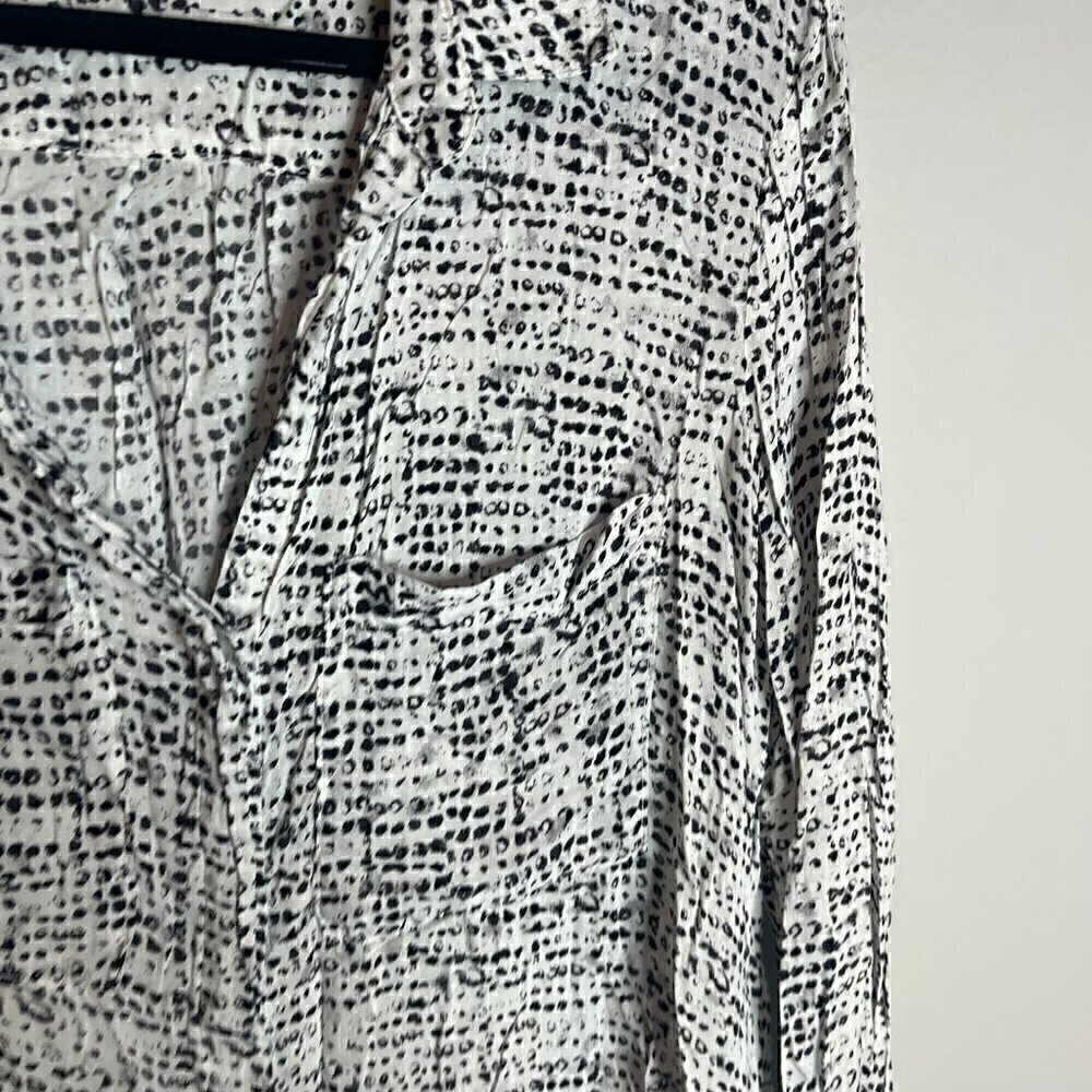 Bella Dahl patterned button down shirt - image 2